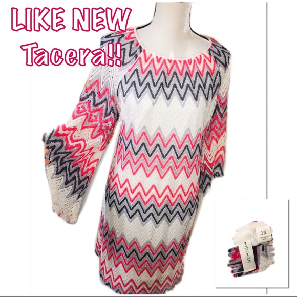 Tacera Dresses & Skirts - • TACERA | LIKE NEW | Chevron Print Dress •